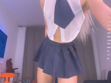 girl
        blush_mikki cam image #4559467