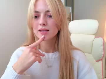 girl
        brilliantvictoria cam image #3826050