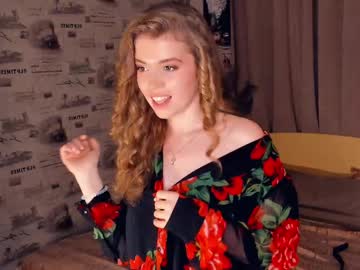 girl Webcam Girls Sex Thressome And Foursome with chia_silver