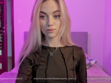 girl
        brilliantvictoria cam image #2203987