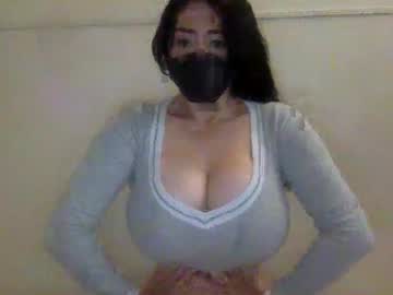 girl
        _natycutei19 cam image #4230597