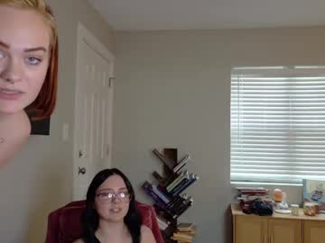girl
        kelseyg23 cam image #4417615
