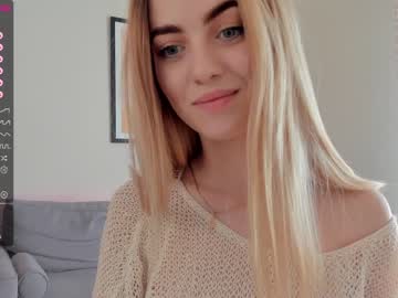 girl
        brilliantvictoria cam image #1007926