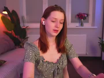 girl
        toxl cam image #4479216