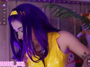 girl
        sunny_sonnie cam image #4225504
