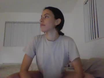 girl
        lovelylovelybrooke cam image #3982682