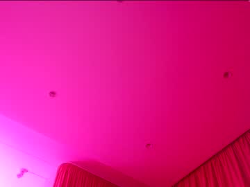 girl
        aveksmr cam image #1858331