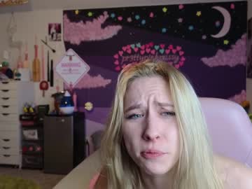 girl
        pr3ttyp1nkpussy cam image #2368283