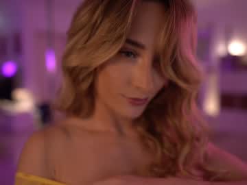 girl
        hannahjames710 cam image #1059315