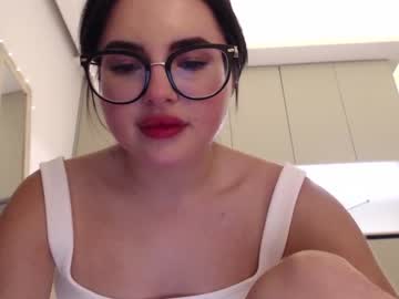 girl
        playnofuckinggames cam image #779739