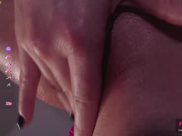 girl
        lucifera1 cam image #4026233