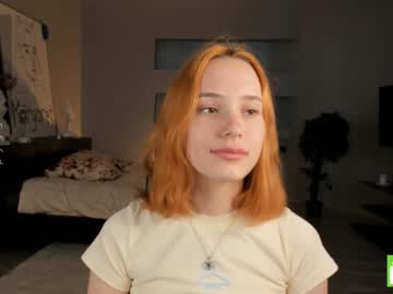 girl
        margarethowell cam image #3003370
