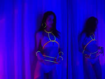 girl
        hannasthesia cam image #608487