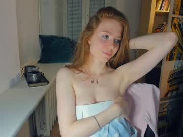 girl
        alice_caprice cam image #1319270