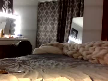 girl
        lacy_skye cam image #4107860