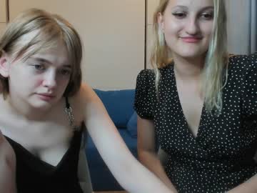 couple
        sav_anna cam image #1410835