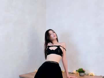 girl
        lizbethburks cam image #4161862