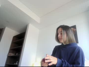 girl
        kendalltyler cam image #3788718