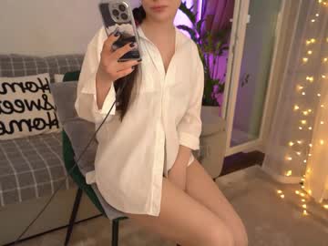 girl
        sweety_rinushka_ cam image #2396061