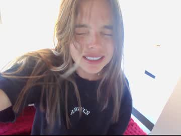 girl
        kendalltyler cam image #3985170
