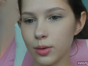 girl
        cutierori cam image #3863528
