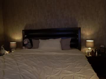girl
        karrin cam image #3505076
