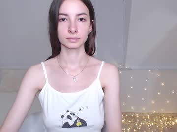 girl
        _shy_cutie cam image #1323075