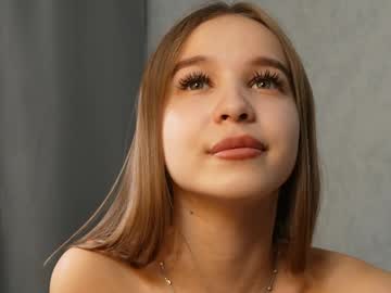 girl
        yeepshyy cam image #3413291
