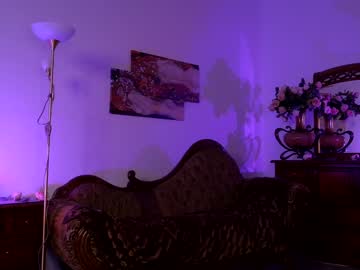 girl
        jessiccaburns cam image #1680104