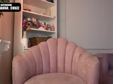 girl
        mariannacruzz cam image #3340919