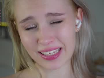 girl
        sonyaericsson cam image #3172751