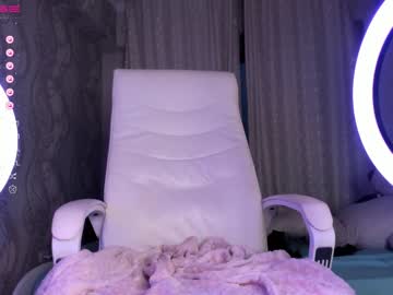 girl
        nica_nee cam image #907308