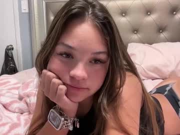 girl Webcam Girls Sex Thressome And Foursome with sophialynnxx