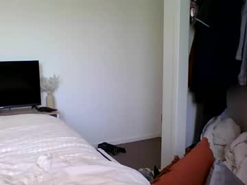 girl
        auramonroe cam image #3619446