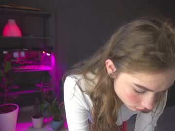 girl
        mayabach cam image #504144