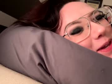 girl
        kalieghslut cam image #3574182