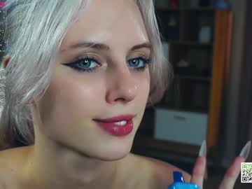 girl
        audreycarvin cam image #3128393