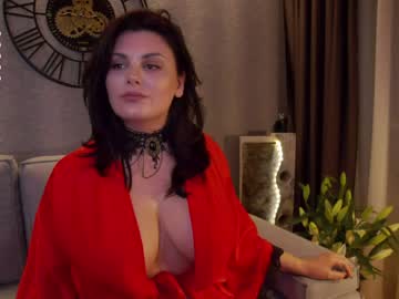 girl
        karrin cam image #2822530