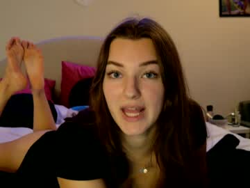 girl
        peachyyvirgo cam image #1627458