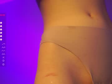 girl
        amandamedrano cam image #1025622