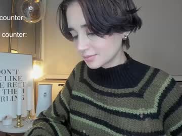 girl
        lonelly_lolly98 cam image #3156417