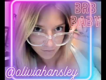 girl
        oliviahansleyy cam image #3323937