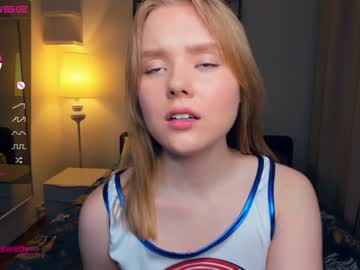 girl
        sun_shiiine cam image #1186381