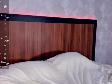 girl Webcam Girls Sex Thressome And Foursome with shyly_moon