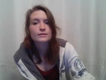 girl
        lenity_life cam image #2192950