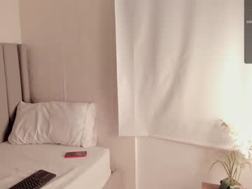 girl
        saraymonroe cam image #1750294
