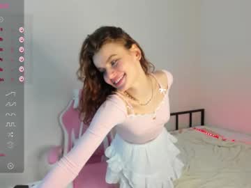 girl
        hexy__witch cam image #4213665
