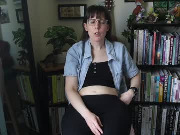 girl
        ellynaomi cam image #4464836