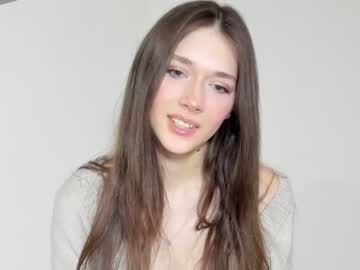 girl
        _wilson__ cam image #519558