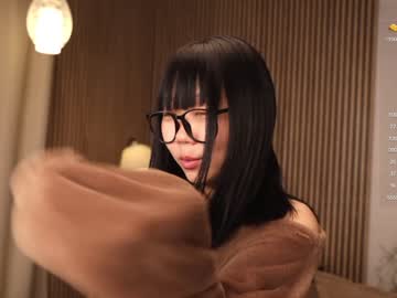 girl
        hinatabroks cam image #2784749